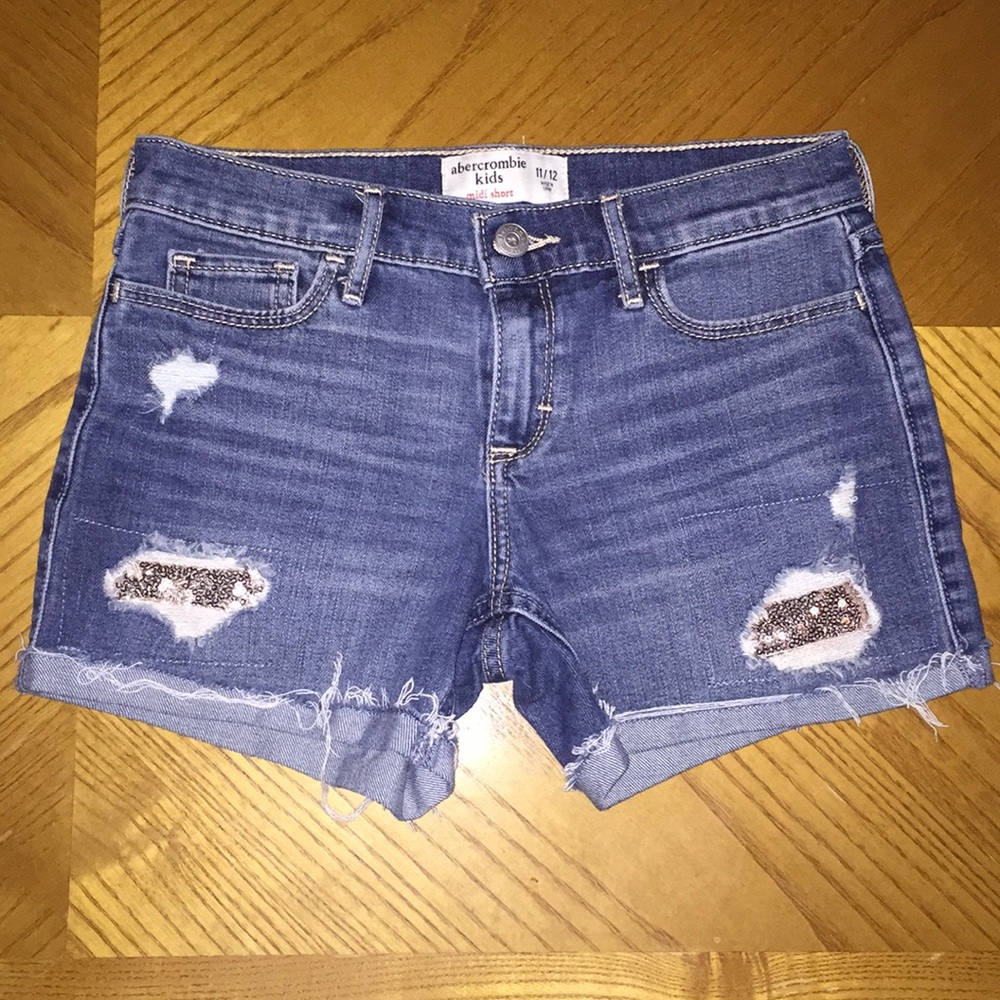 Girls Abercrombie midi shorts size 11/12